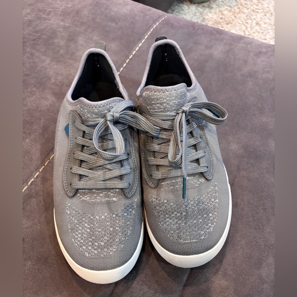 Vessi Weekend Sneakers - Women’s Size 9 (W9)